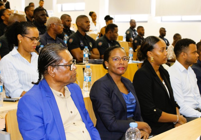   este AM. G 3184 (1) (Pequeno)